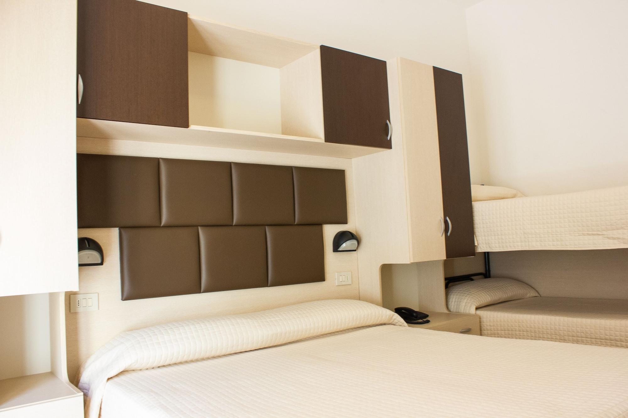 Hotel Stresa Rimini Kültér fotó