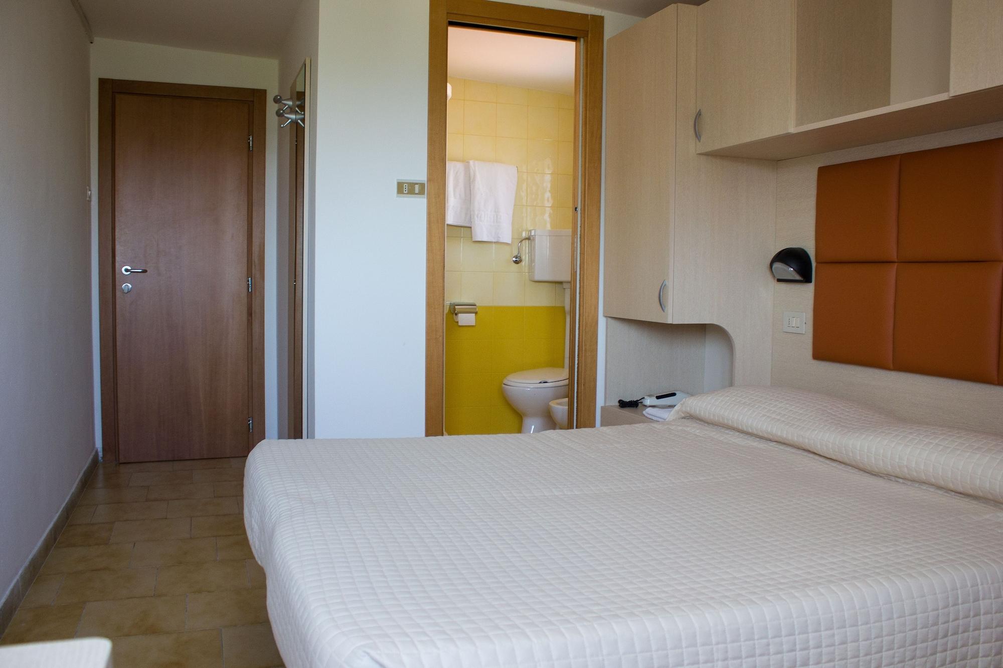 Hotel Stresa Rimini Kültér fotó