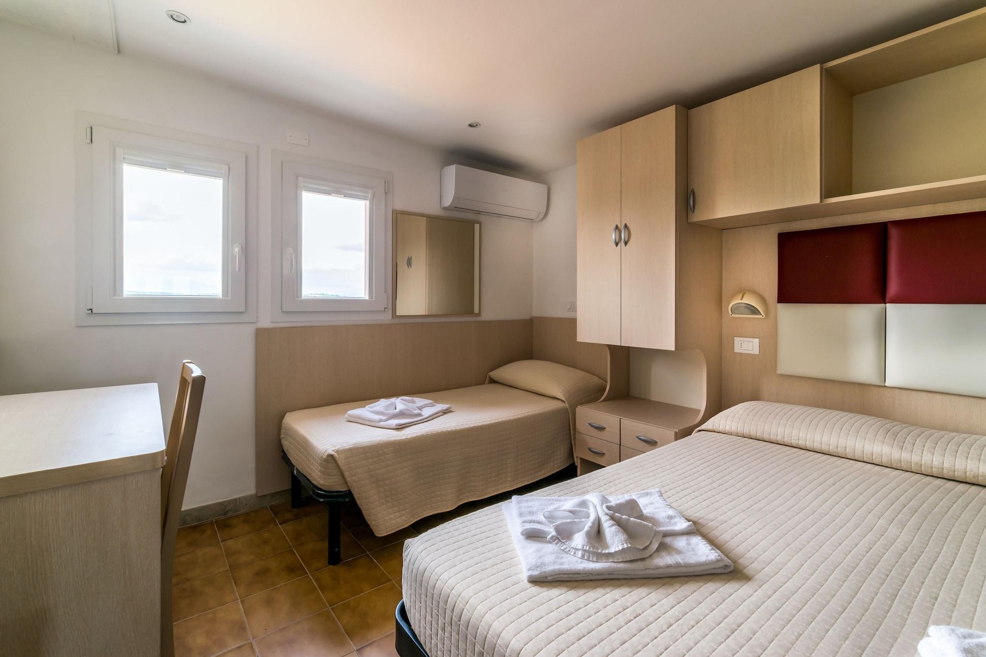 Hotel Stresa Rimini Kültér fotó