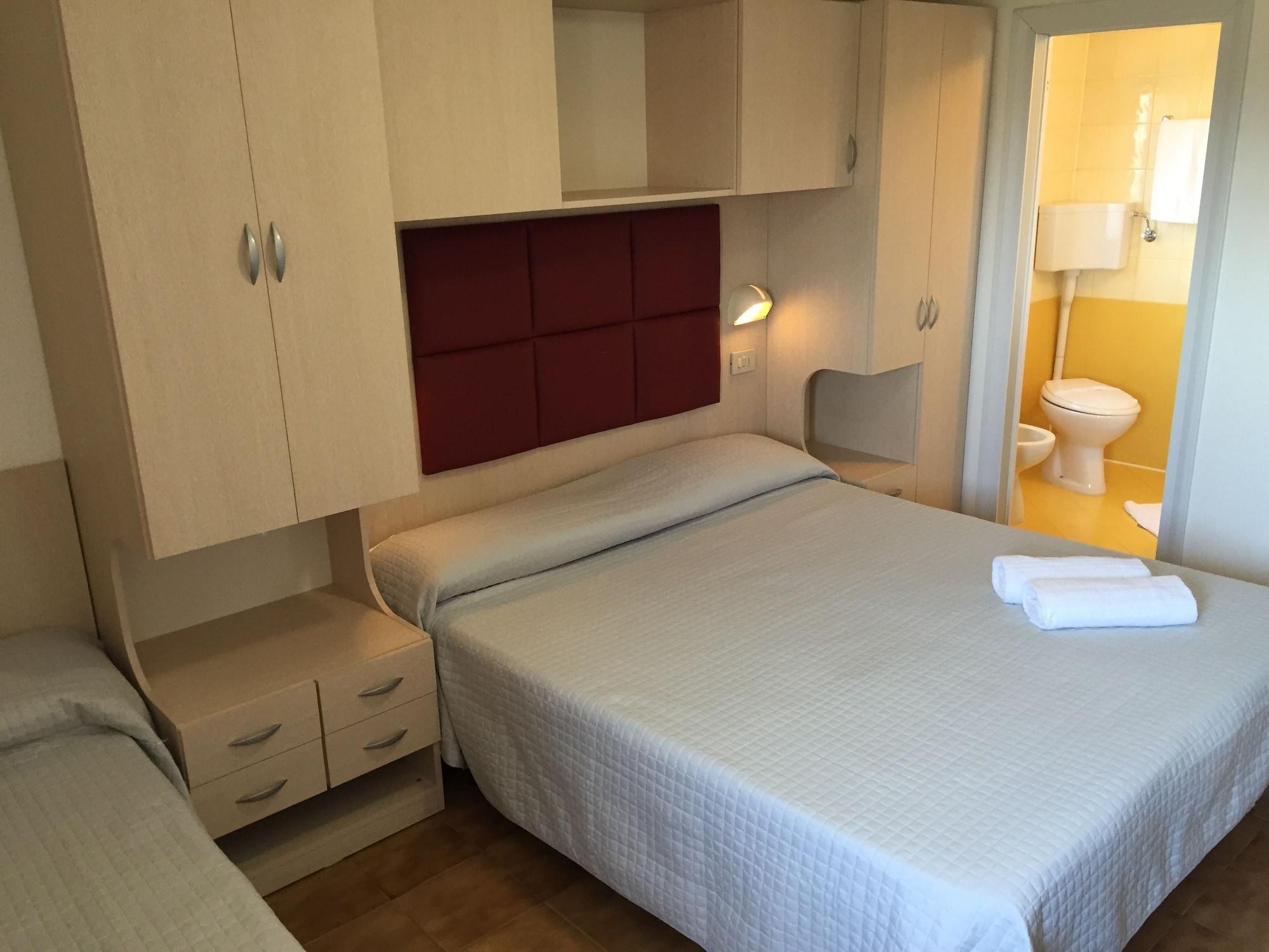 Hotel Stresa Rimini Kültér fotó