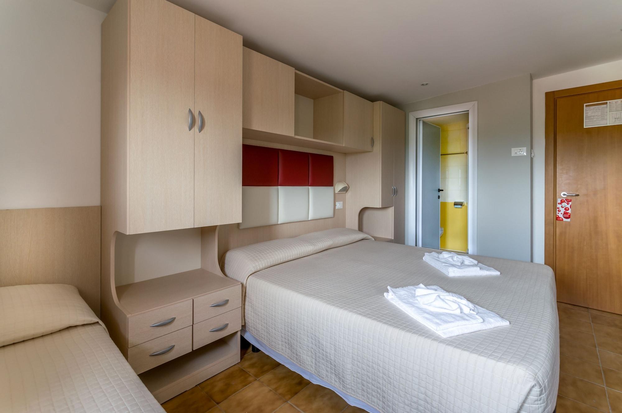 Hotel Stresa Rimini Kültér fotó