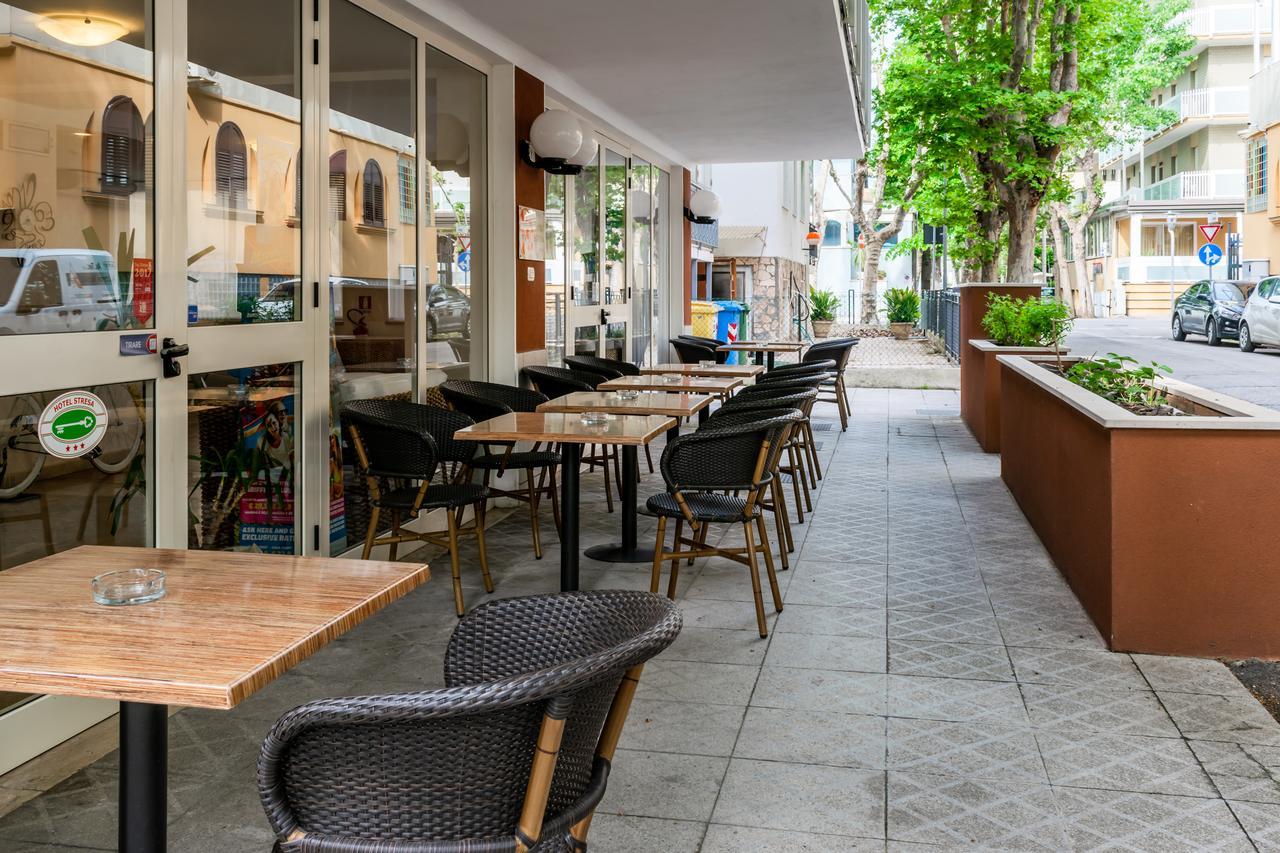Hotel Stresa Rimini Kültér fotó