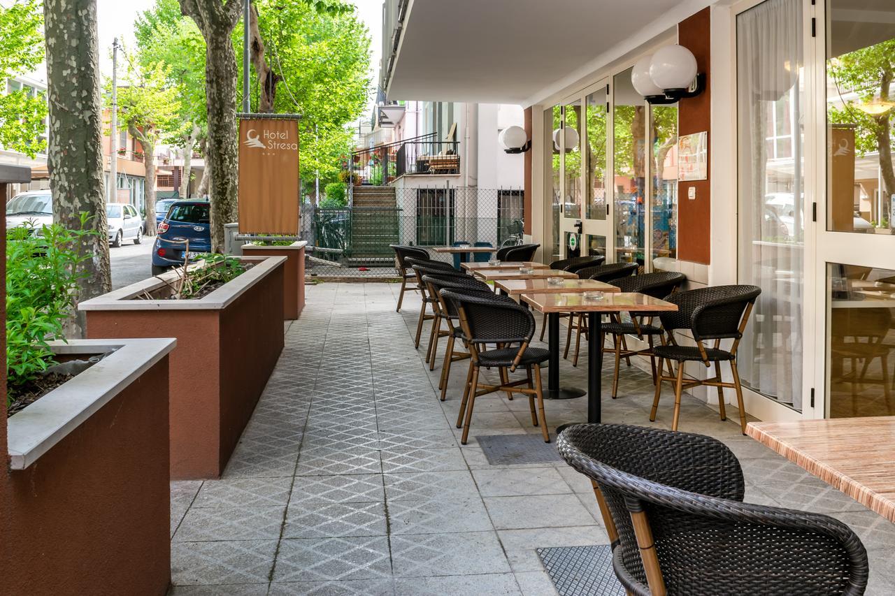 Hotel Stresa Rimini Kültér fotó